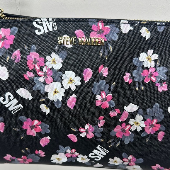 Steve Madden Black and Pink Floral Crossbody Bag - Picture 2 of 11